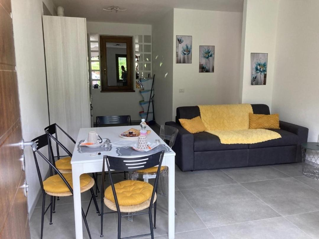 Apartamento Casa Laura Zona Bellagio Magreglio Exterior foto